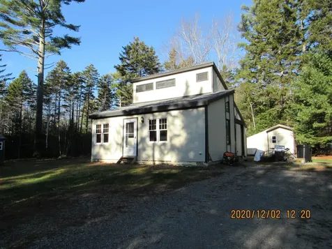 110 Woodland Avenue Warren ME 04864