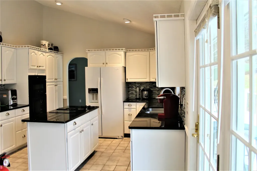 1418 State Street Veazie ME 04401
