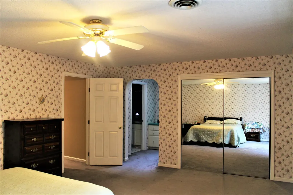 1418 State Street Veazie ME 04401