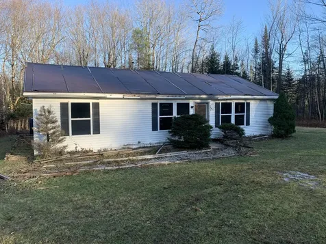 927 Main Street Wayne ME 04284