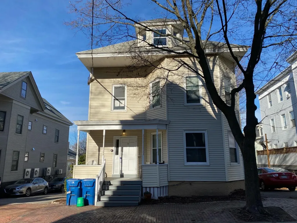 11 Sherman Street Portland ME 04101