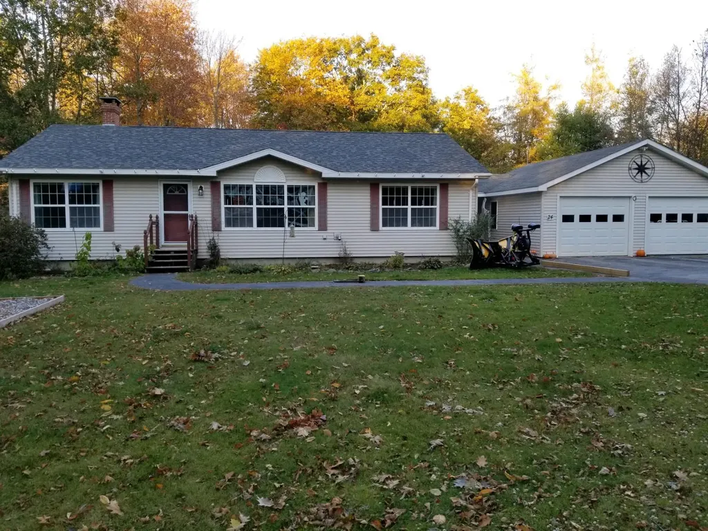 24 Muzzy Ridge Road Searsmont ME 04973
