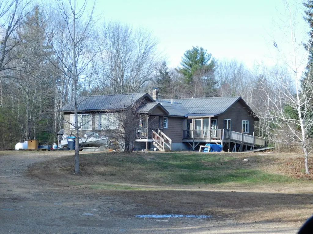 36 Upper Middle Road Lebanon ME 04027