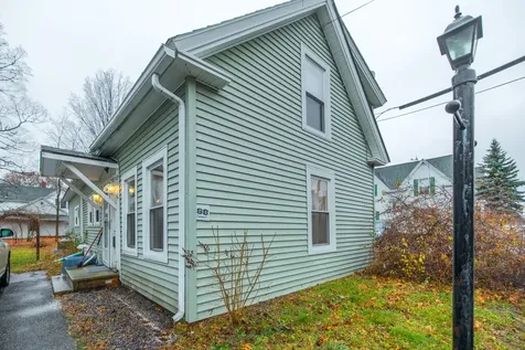 88 Summer Street Auburn ME 04210