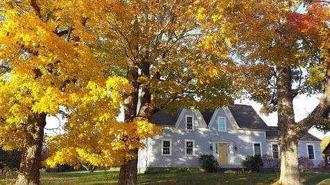 432 Old Winthrop Road Wayne ME 04284