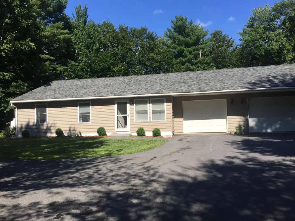 78 Harmon Way Cumberland ME 04021