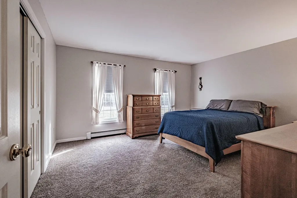 16 The Woods Road Union ME 04862