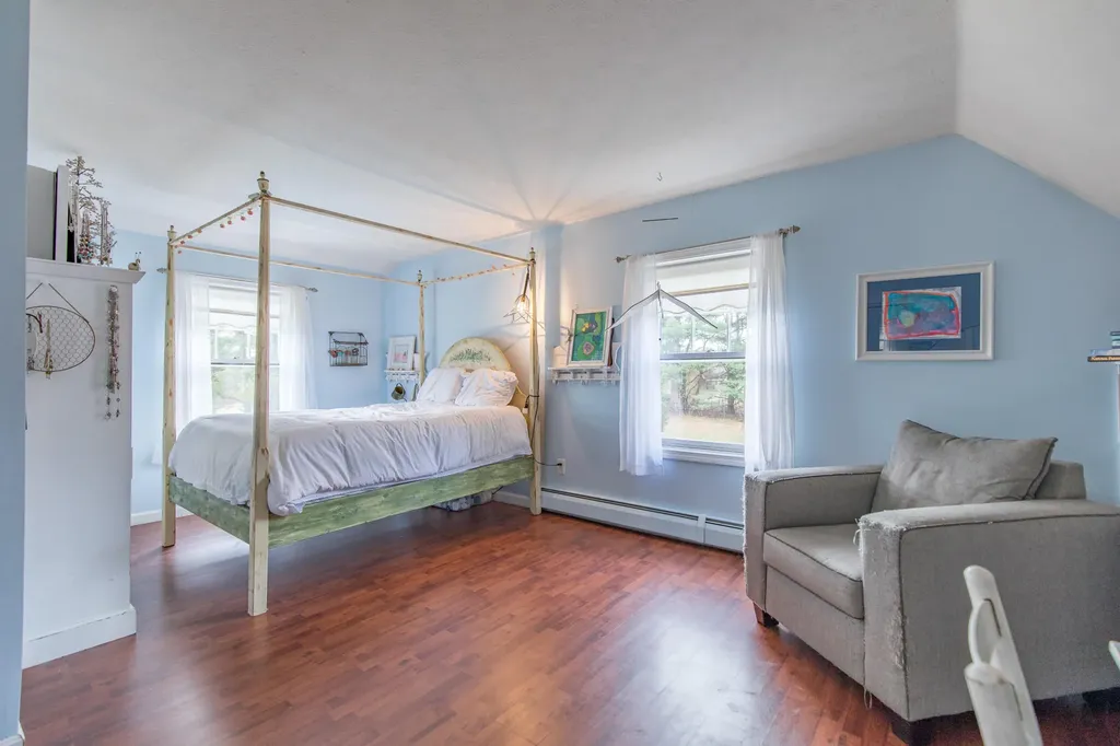 5 Chelsea Circle Saco ME 04072