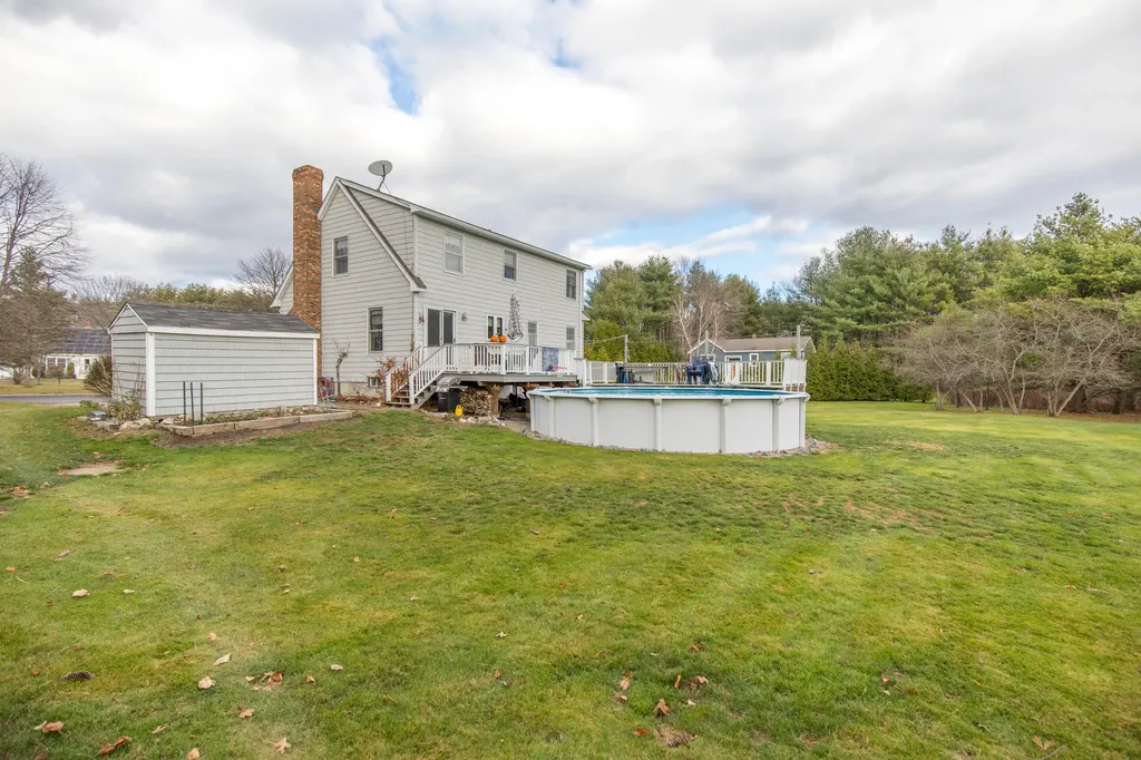 5 Chelsea Circle Saco ME 04072