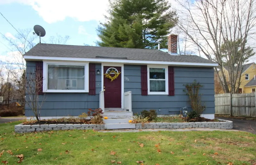 135 Spring Street Westbrook ME 04092