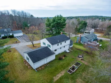9 Hallmark Road Cumberland ME 04110