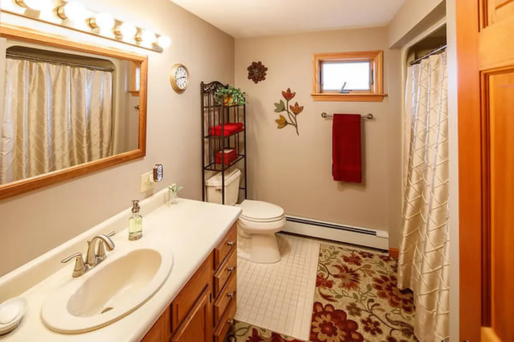 573 Mosher Hill Road Farmington ME 04938