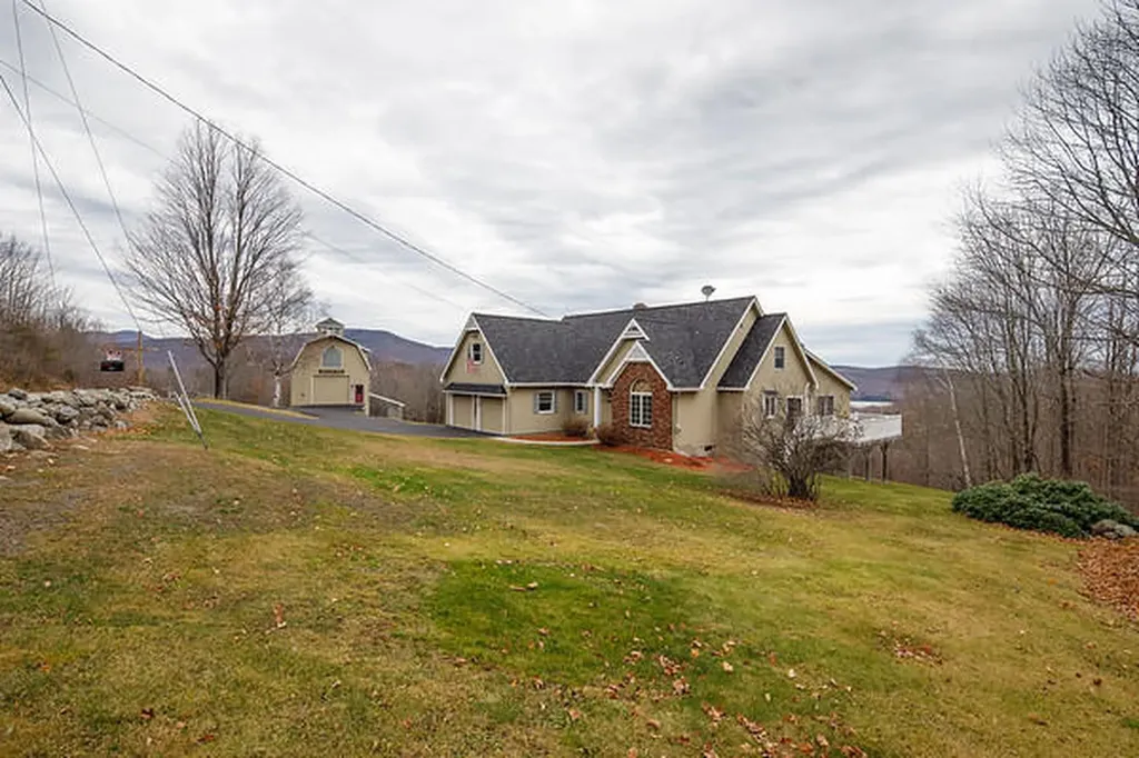 573 Mosher Hill Road Farmington ME 04938