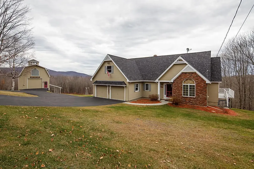 573 Mosher Hill Road Farmington ME 04938