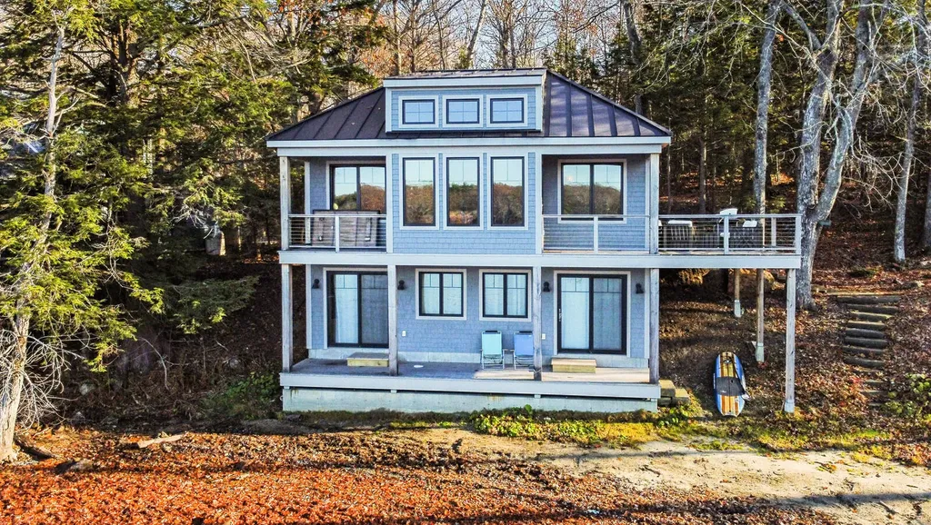 64 Mansir Lane Richmond ME 04357
