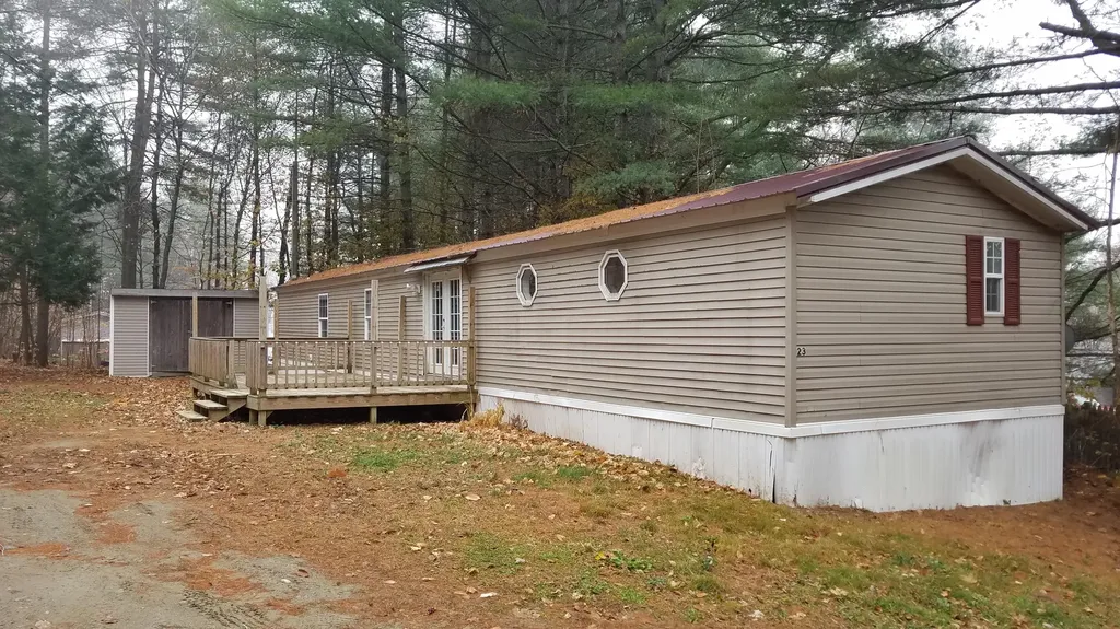 23 Lowe Street Madison ME 04950