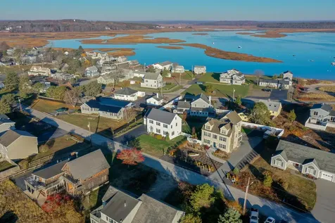 10 Driftwood Lane Scarborough ME 04074