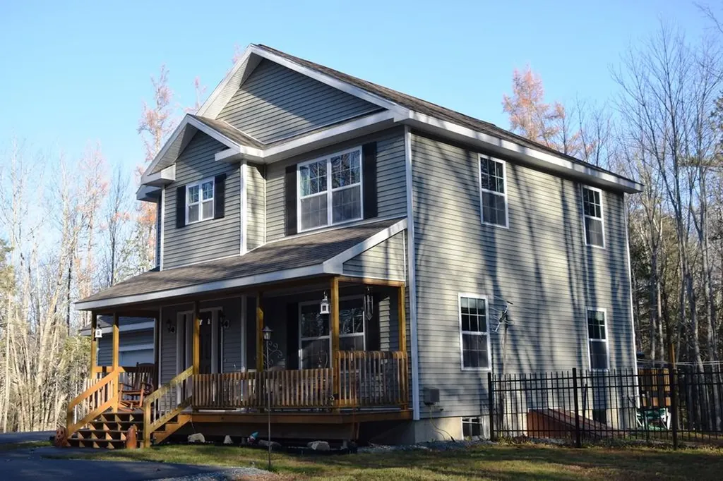 46 Blue Hill Road Surry ME 04684