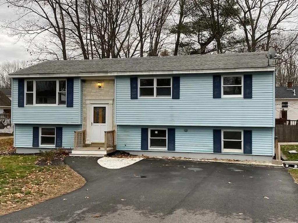 7 Malden Avenue Sanford ME 04073