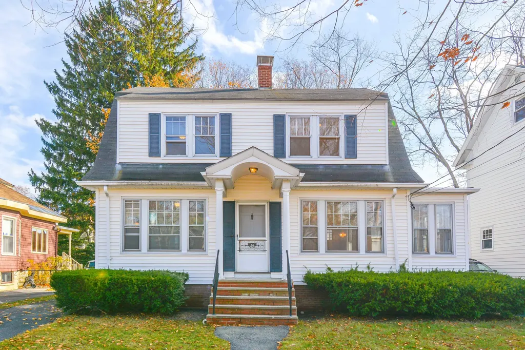 30 Hastings Street Portland ME 04102