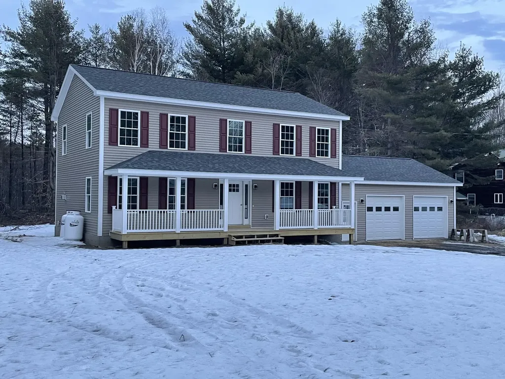 9 Dixon Terrace Winslow ME 04901