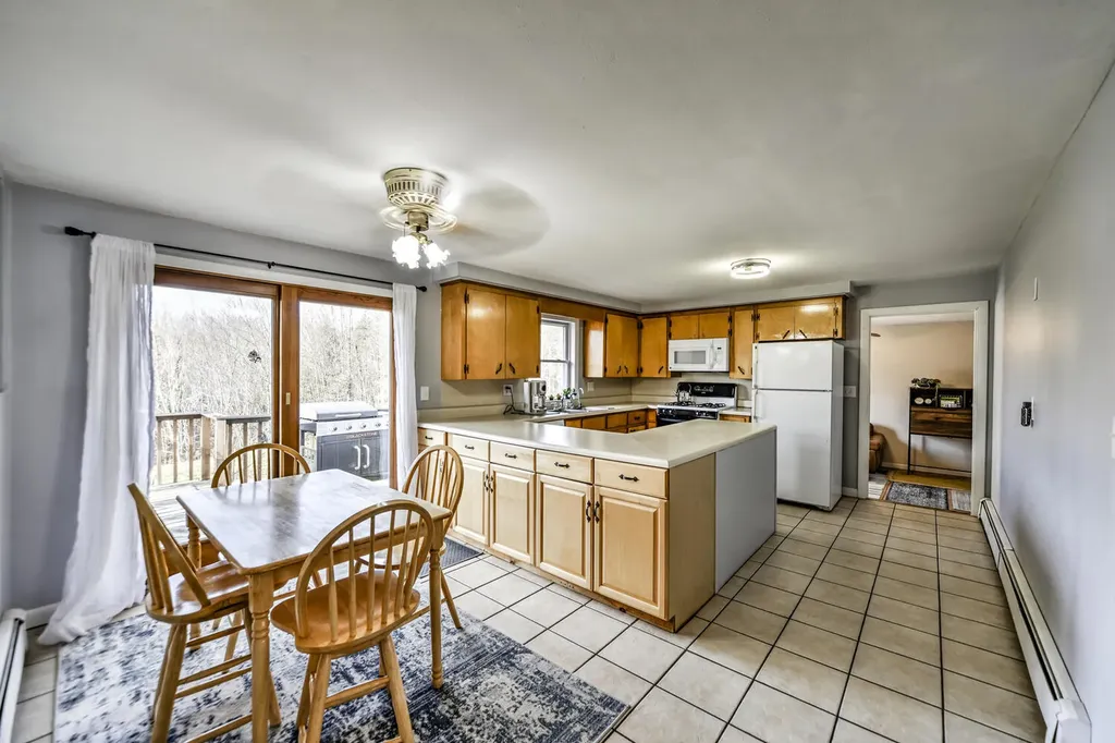 263 Coopers Mills Road Windsor ME 04363