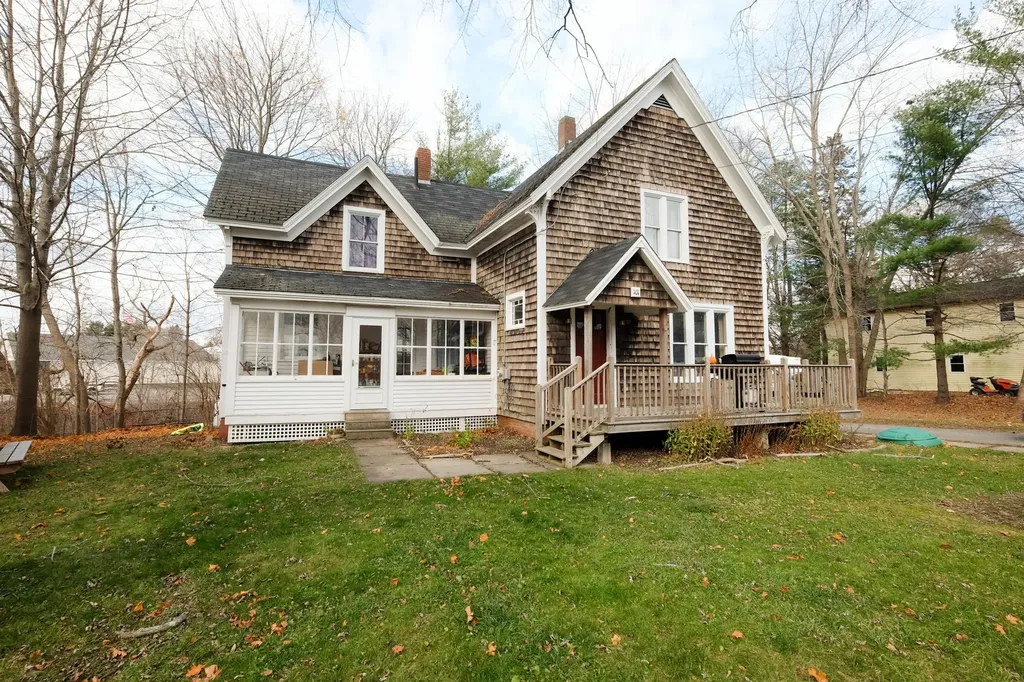 101 New County Road Rockland ME 04841