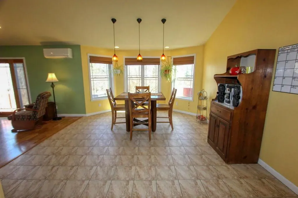 14 Old Meadow Road Lisbon ME 04250
