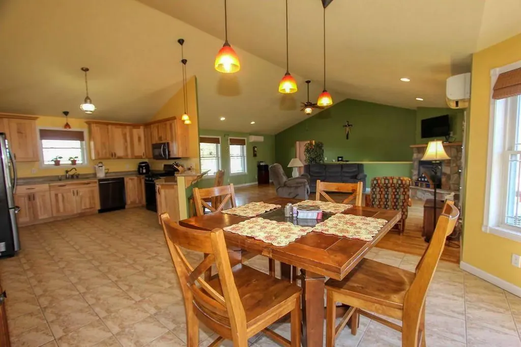 14 Old Meadow Road Lisbon ME 04250