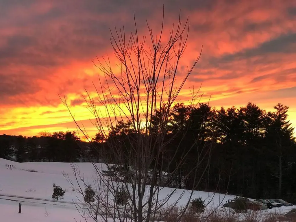 14 Old Meadow Road Lisbon ME 04250