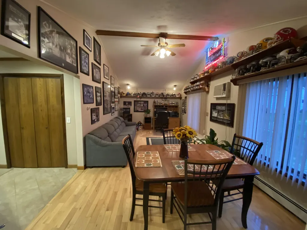 17 Swale Lane Lewiston ME 04240