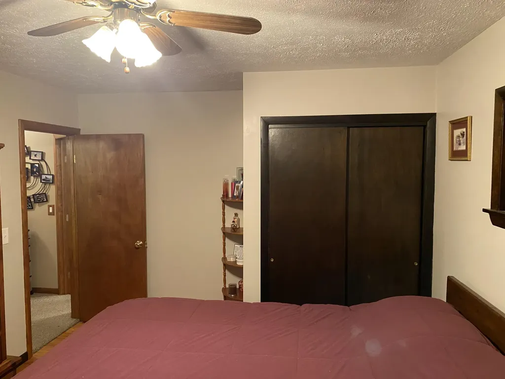 17 Swale Lane Lewiston ME 04240