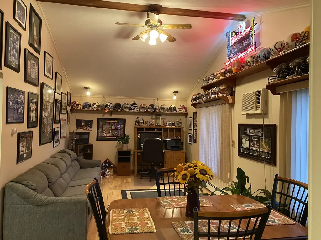 17 Swale Lane Lewiston ME 04240