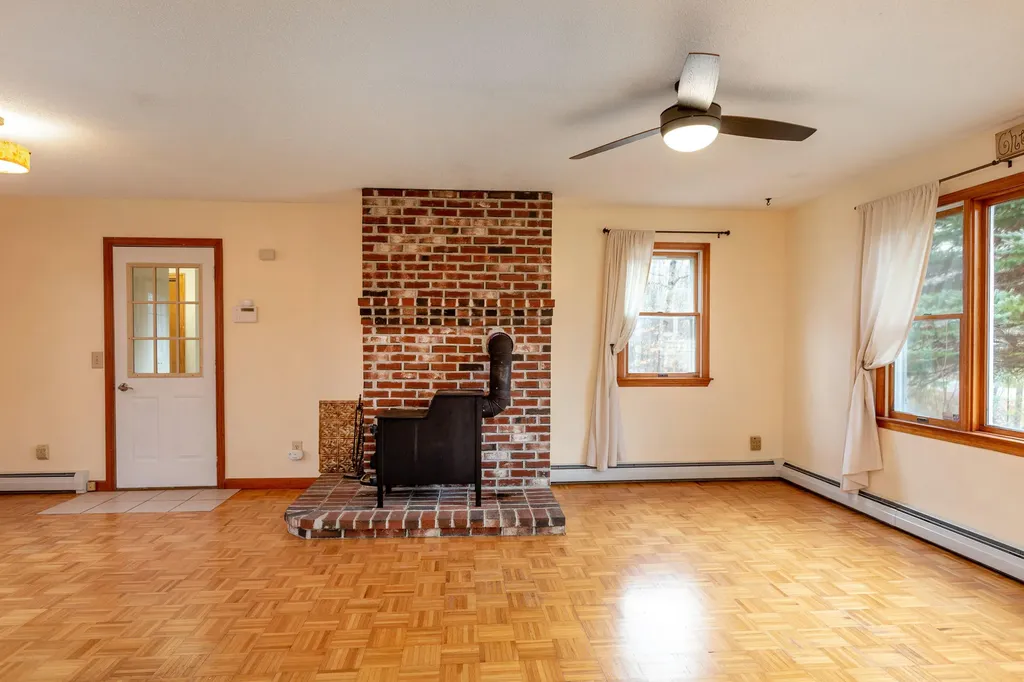 113 Marston Road Richmond ME 04357