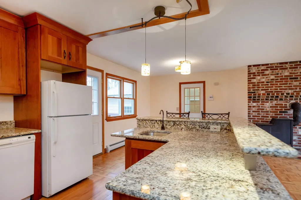 113 Marston Road Richmond ME 04357