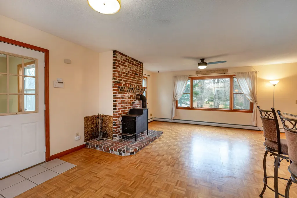 113 Marston Road Richmond ME 04357