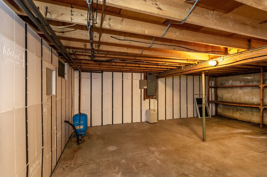 113 Marston Road Richmond ME 04357
