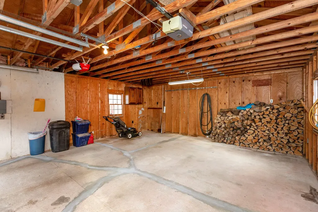 113 Marston Road Richmond ME 04357