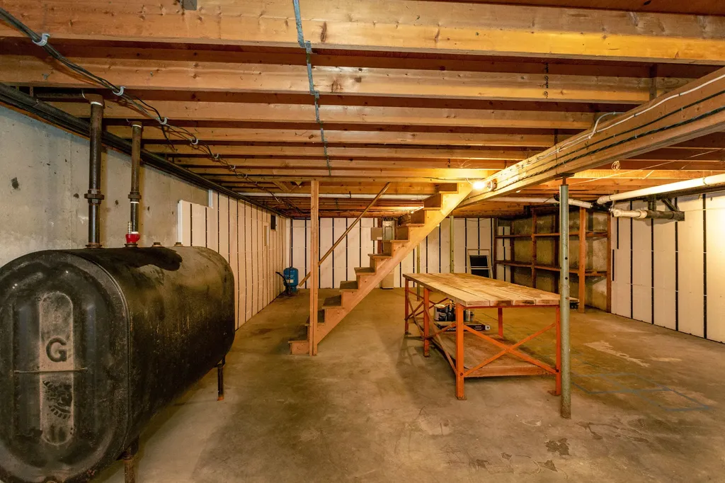 113 Marston Road Richmond ME 04357