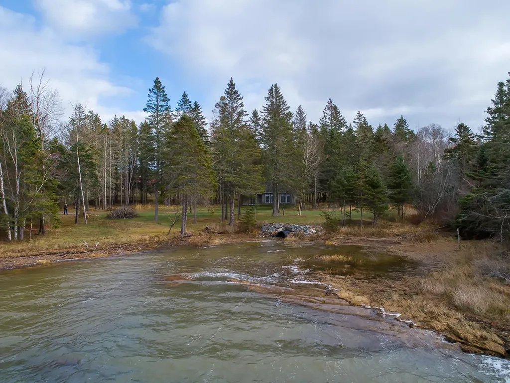 6 Vanasse Road Eastport ME 04631