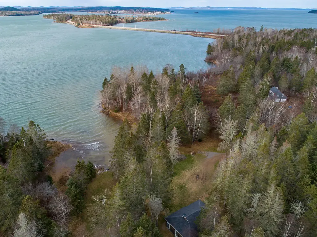 6 Vanasse Road Eastport ME 04631