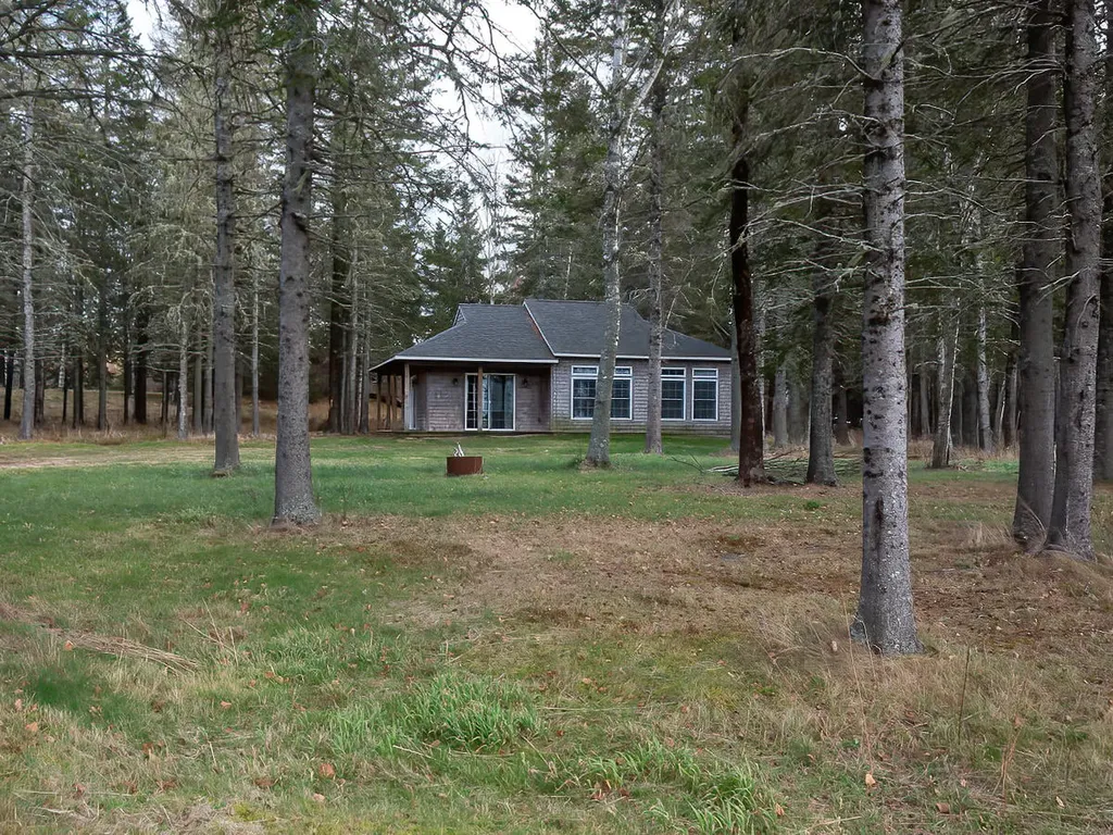 6 Vanasse Road Eastport ME 04631