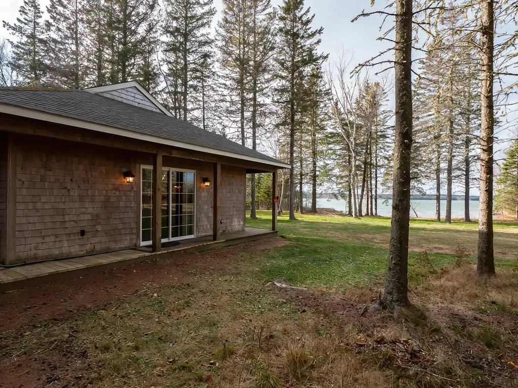 6 Vanasse Road Eastport ME 04631