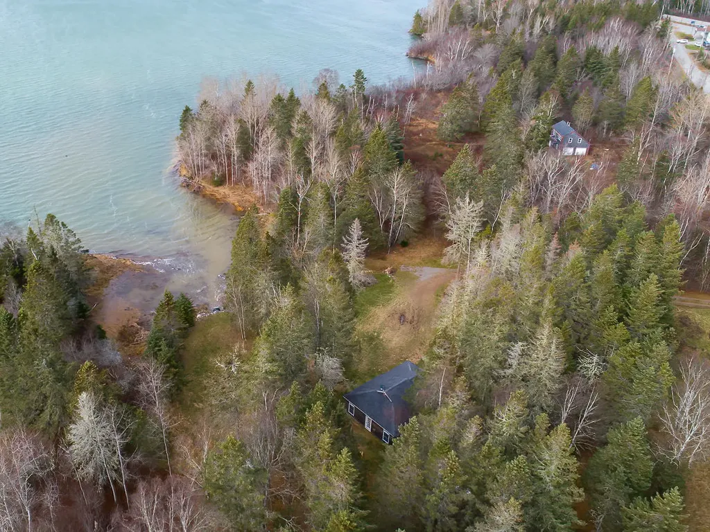 6 Vanasse Road Eastport ME 04631