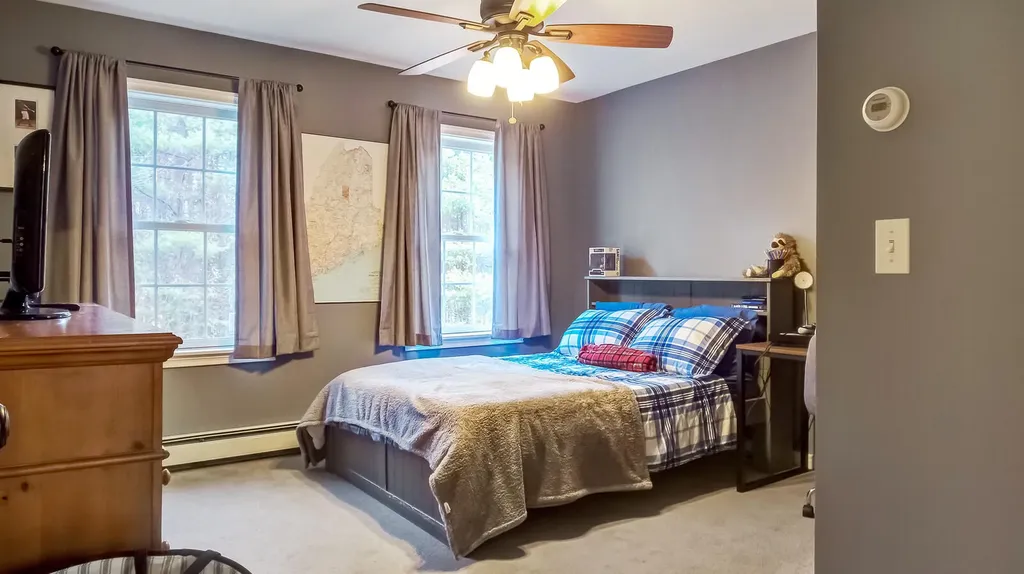32 Harley Lane Bowdoin ME 04287