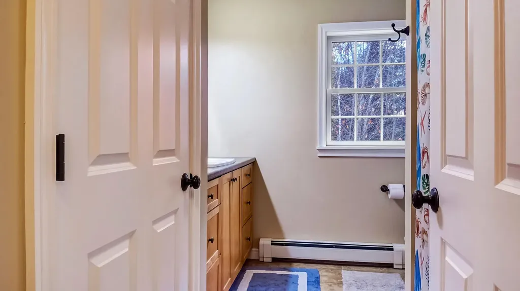 32 Harley Lane Bowdoin ME 04287