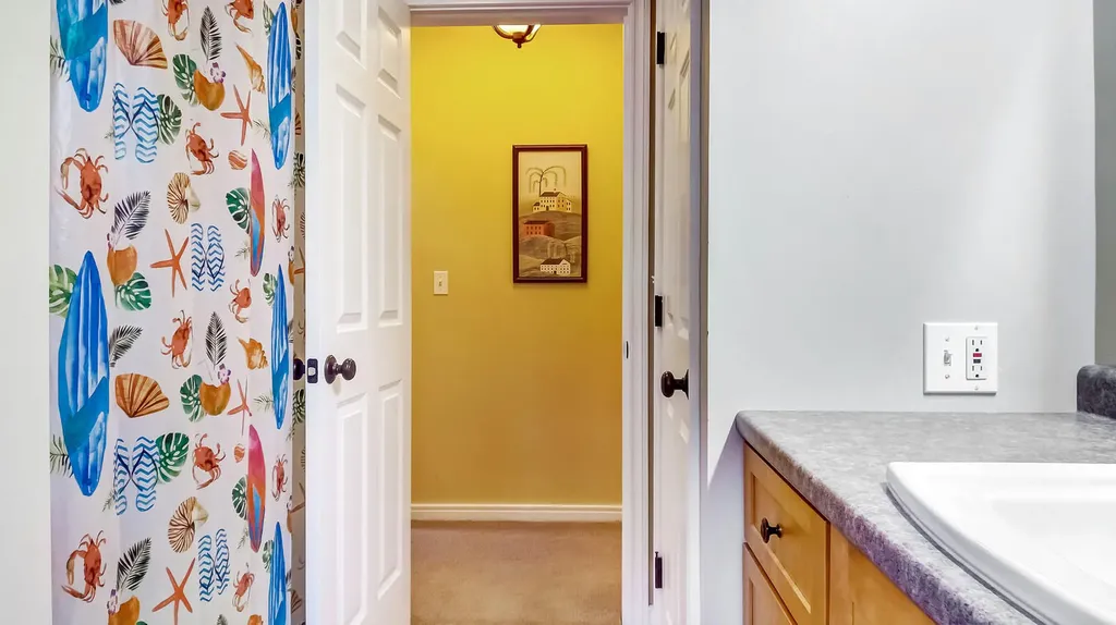 32 Harley Lane Bowdoin ME 04287