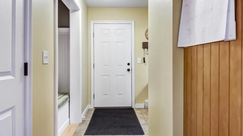 32 Harley Lane Bowdoin ME 04287