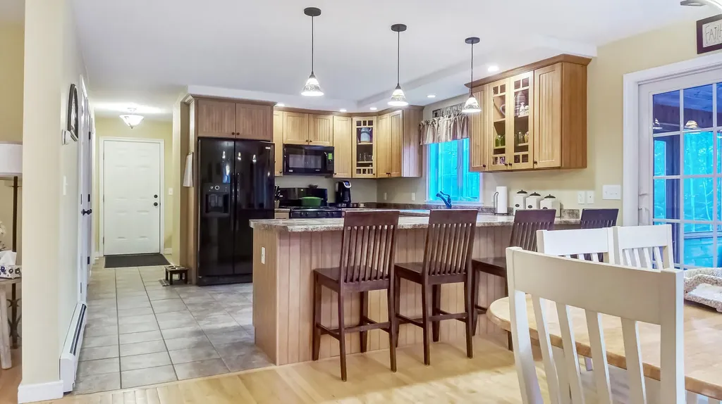 32 Harley Lane Bowdoin ME 04287