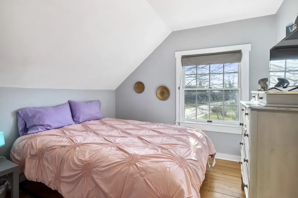 42 Erin Street Thomaston ME 04861